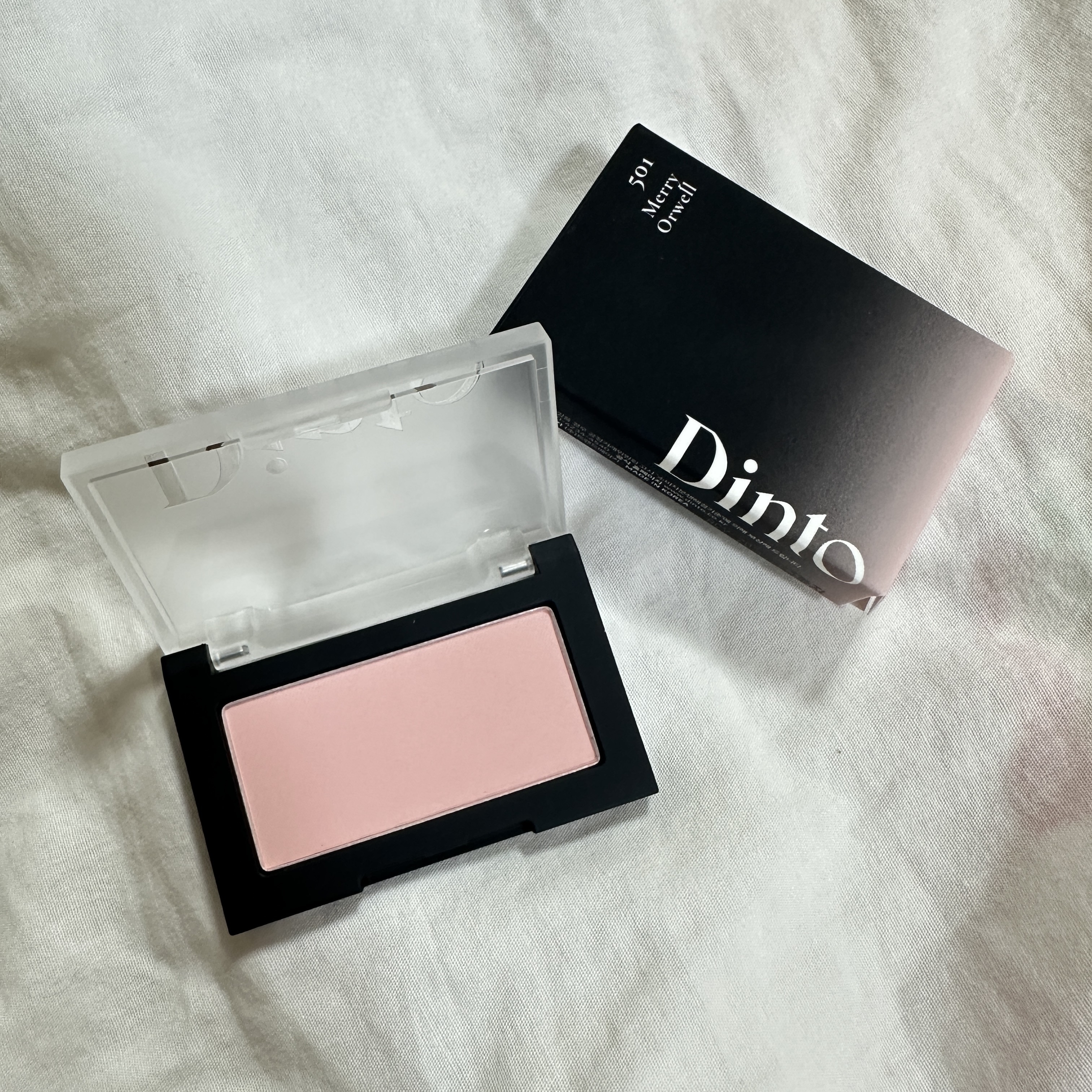 ブラーフィニシュブラッシャー 501 メアリーオーウェル/Dinto/パウダーチークを使ったクチコミ（2枚目）