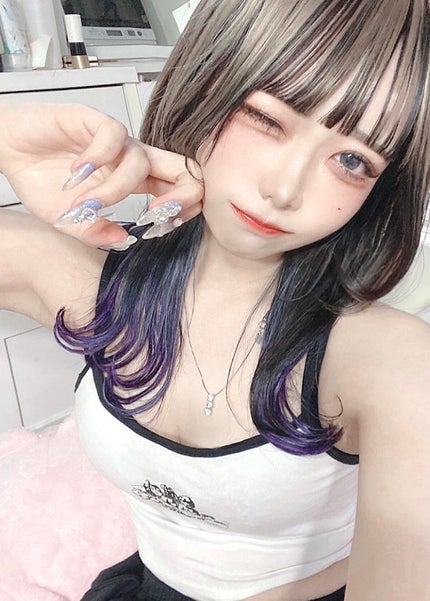 ルージュ ヴォリュプテ シャイン/YVES SAINT LAURENT BEAUTE/口紅を使ったクチコミ(7枚目)