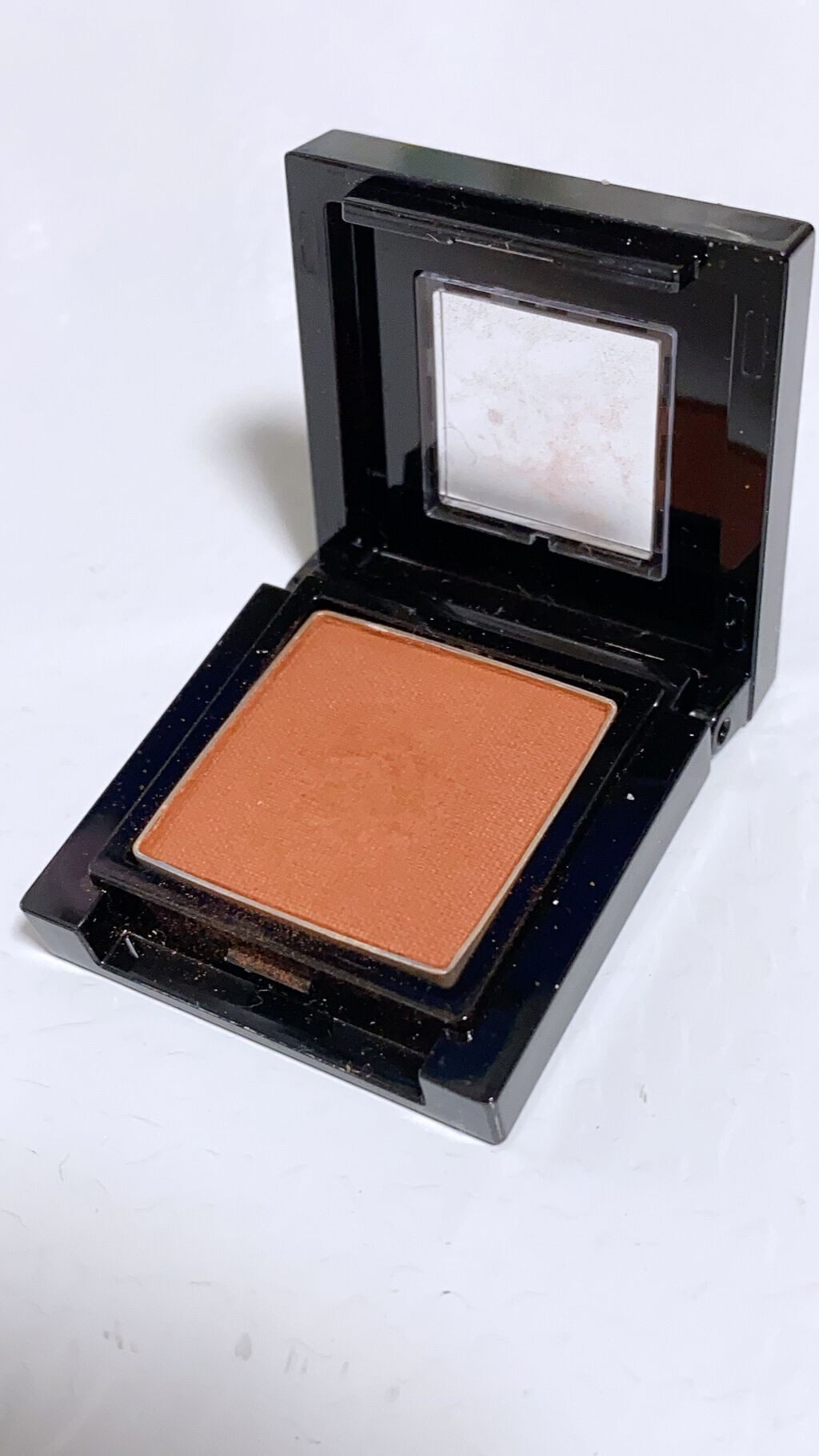 ヴィセ アヴァン シングルアイカラー/Visée/単色アイシャドウを使ったクチコミ(3枚目)