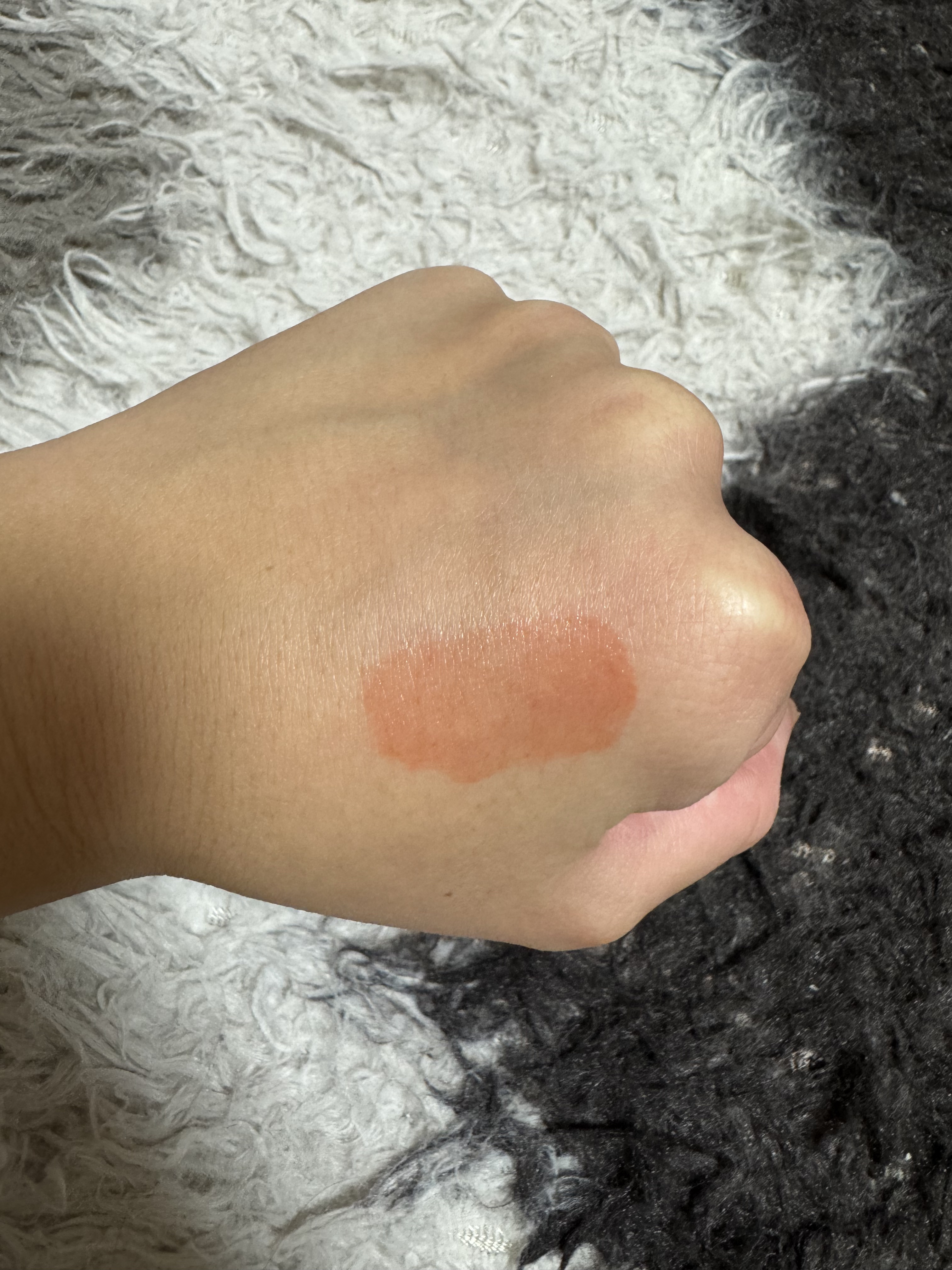 デューイフィルムティント/CipiCipi/リップティントを使ったクチコミ（3枚目）