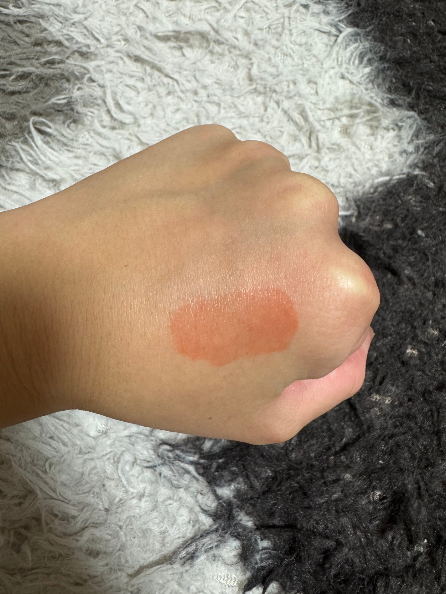 デューイフィルムティント/CipiCipi/リップティントを使ったクチコミ(3枚目)