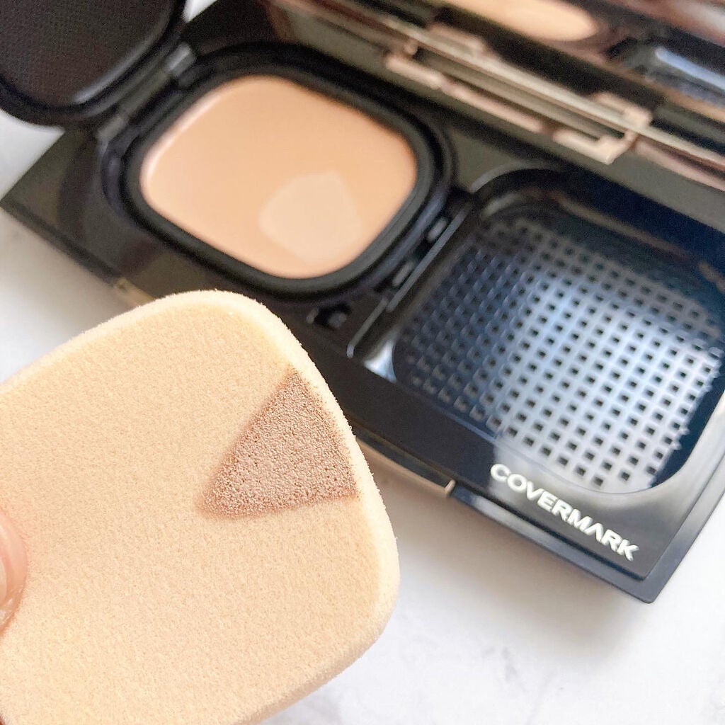 フローレス フィット/COVERMARK/クリーム・エマルジョンファンデーションを使ったクチコミ(3枚目)