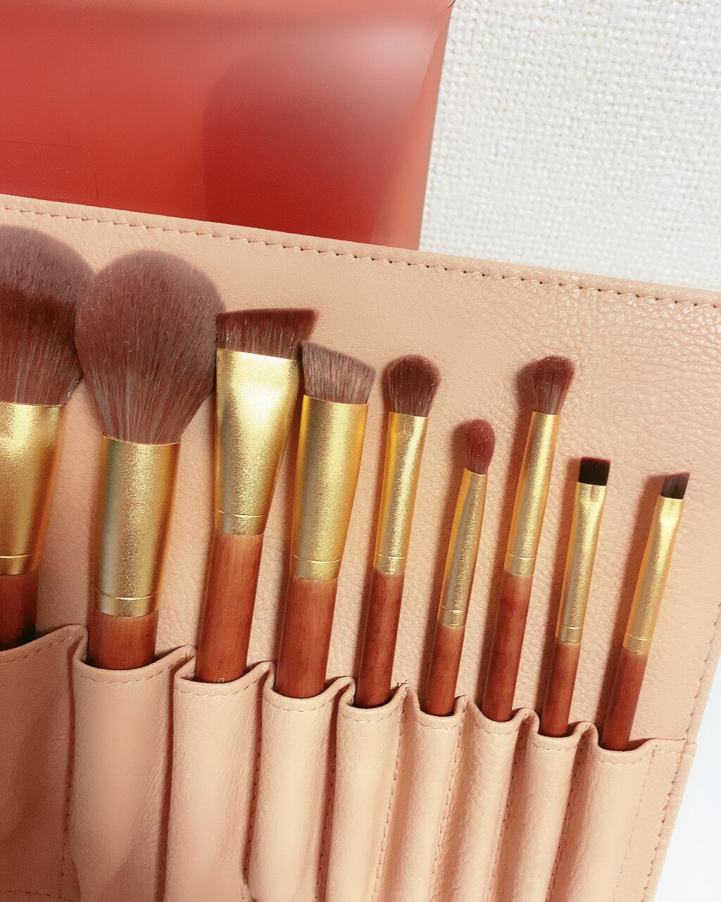 貴族のゴールド メイクブラシ11本セット 化粧ポーチ付き/SIXPLUS/メイクブラシを使ったクチコミ（2枚目）