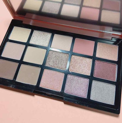 プレイカラーアイパレット ランジェリーバックステージ/ETUDE/アイシャドウパレットを使ったクチコミ(2枚目)