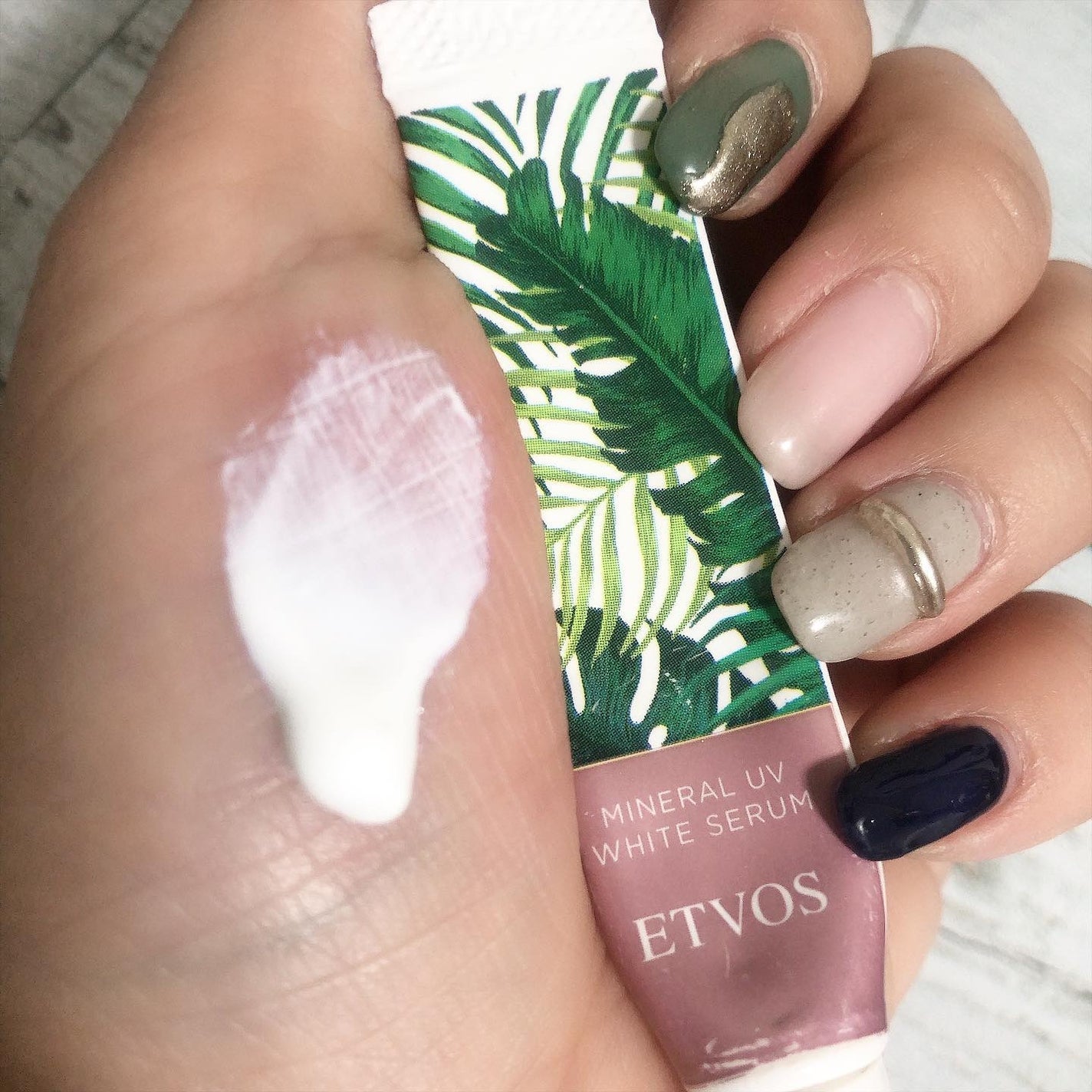 ミネラルUVアクアセラム/エトヴォス/美容液を使ったクチコミ(2枚目)