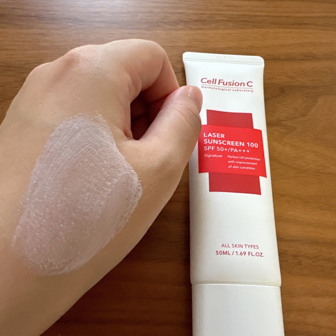 レーザーサンスクリーン 100/Cell Fusion C(セルフュージョンシー)/日焼け止めクリームを使ったクチコミ(4枚目)