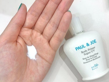 PAUL & JOE BEAUTE ボディプライマー パーフェクトUV のクチコミ「日焼けも！メイク崩れも！パーフェクトカット！

☀️Paul & JOE☀️
ボディプライマー.....」（2枚目）