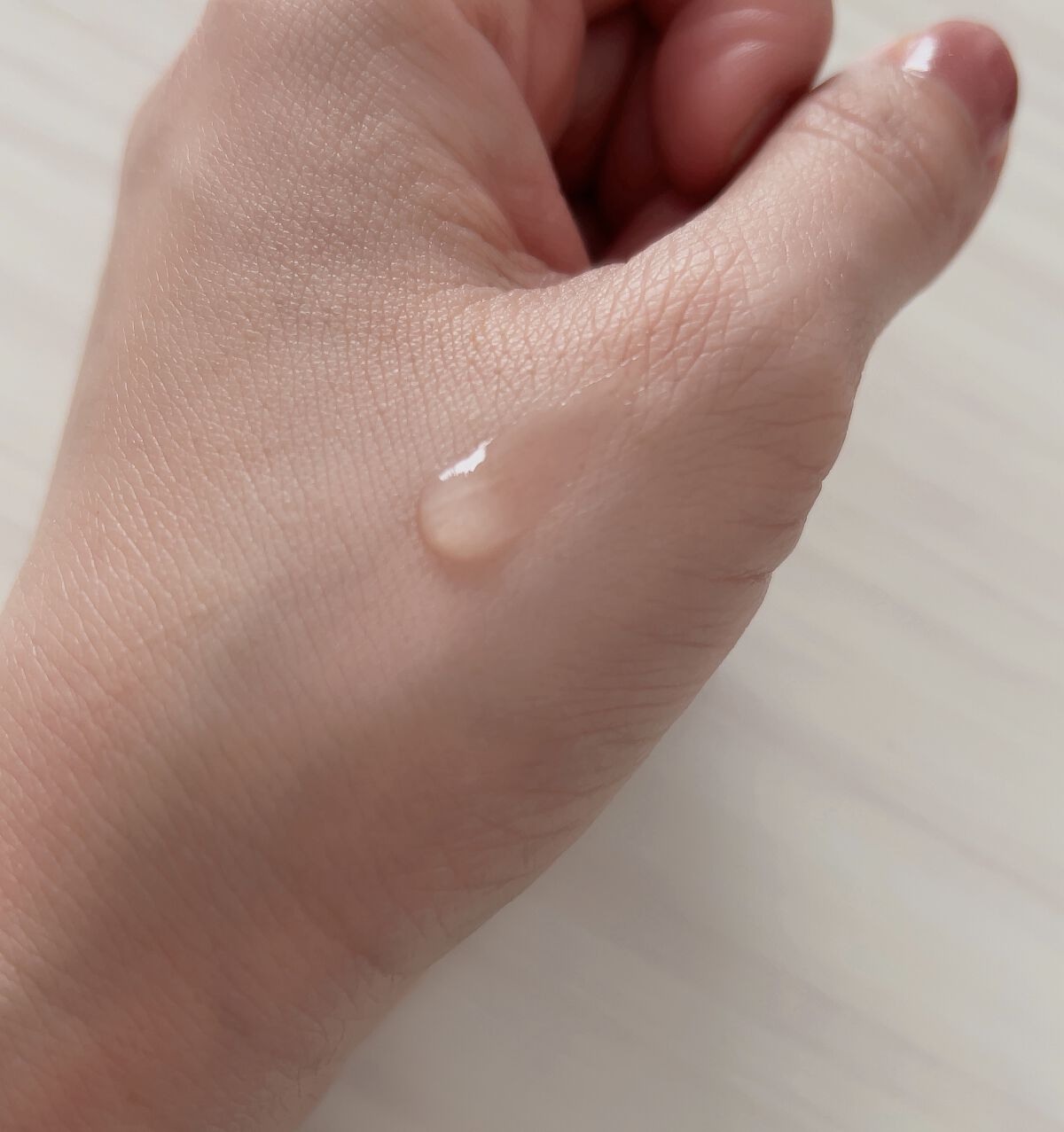 KISS SHOT /MAKE COVER/リップオイルを使ったクチコミ（3枚目）