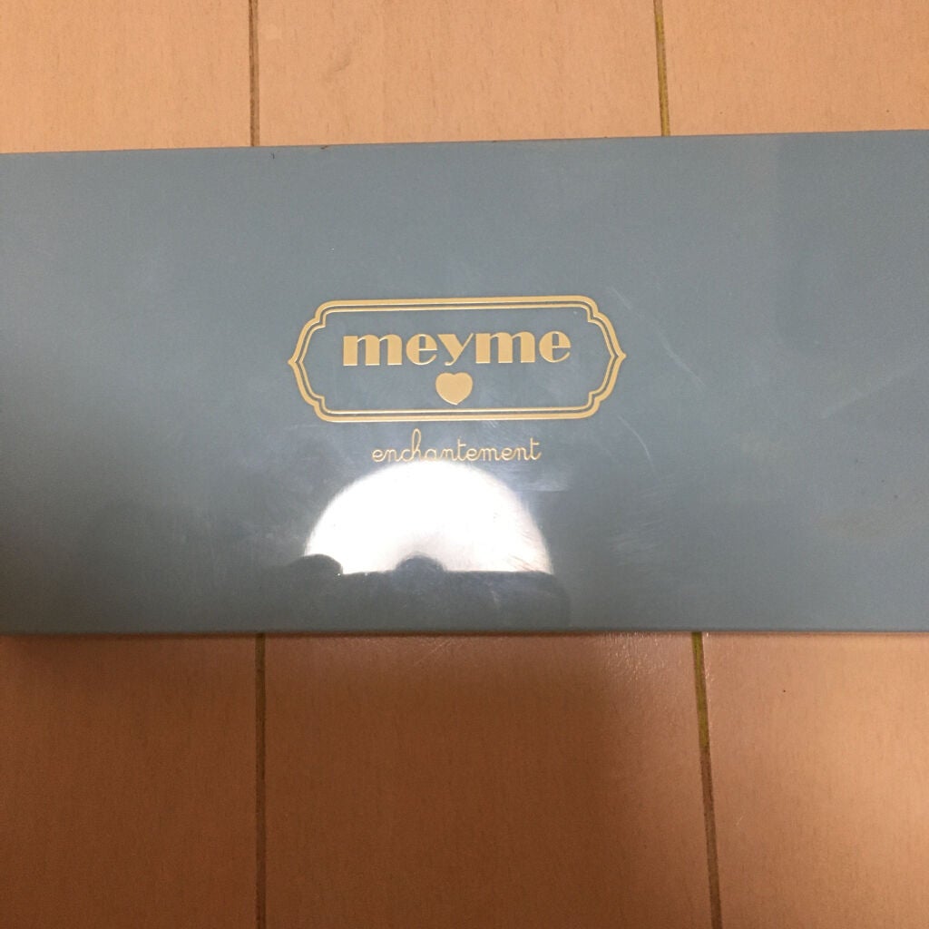 あんちゃん♪̊̈♪̆̈ on LIPS 「このアイシャドウは、色んな色が入っています❗茶色だったり赤だっ..」(1枚目)