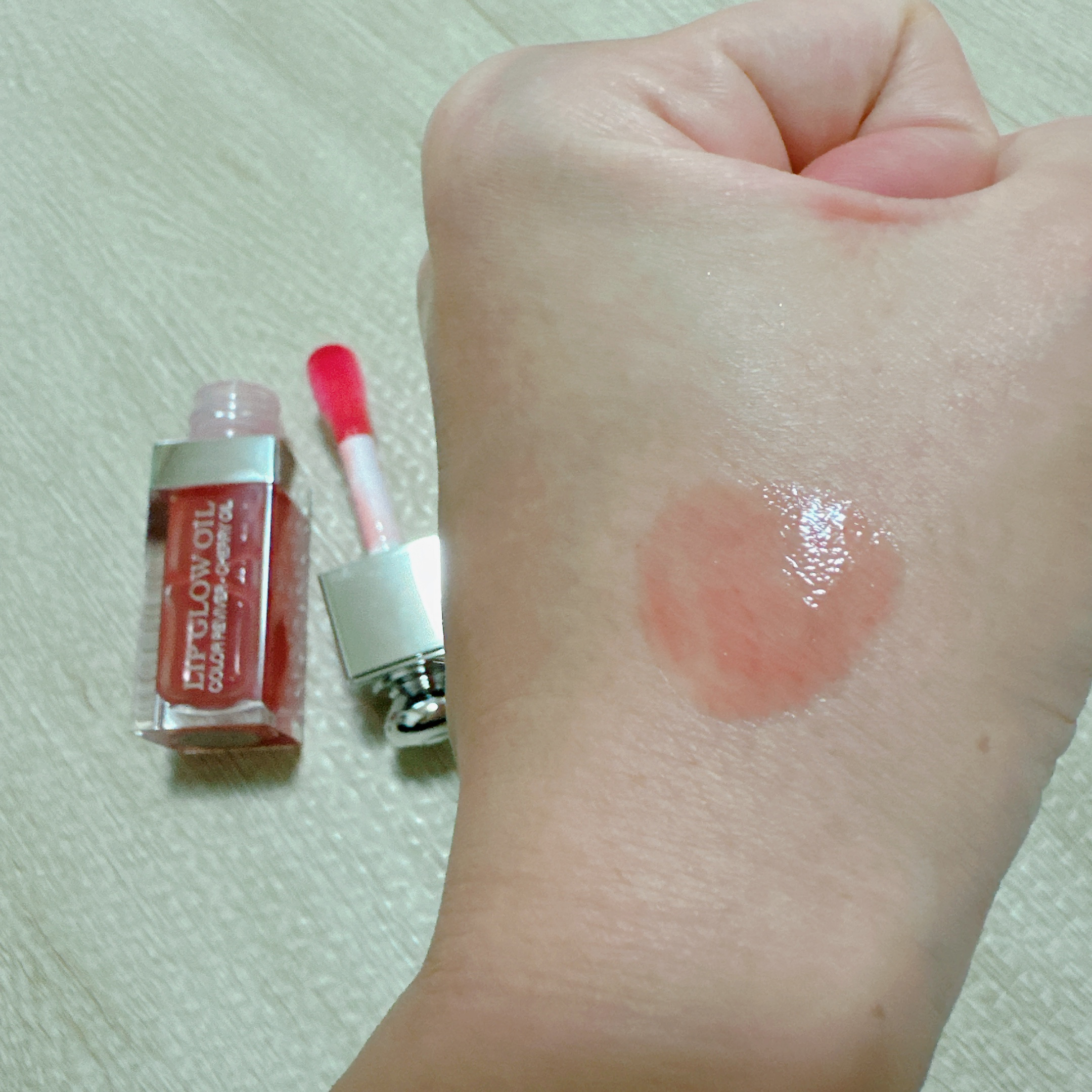 ディオール アディクト リップ グロウ オイル/Dior/リップグロスを使ったクチコミ（3枚目）