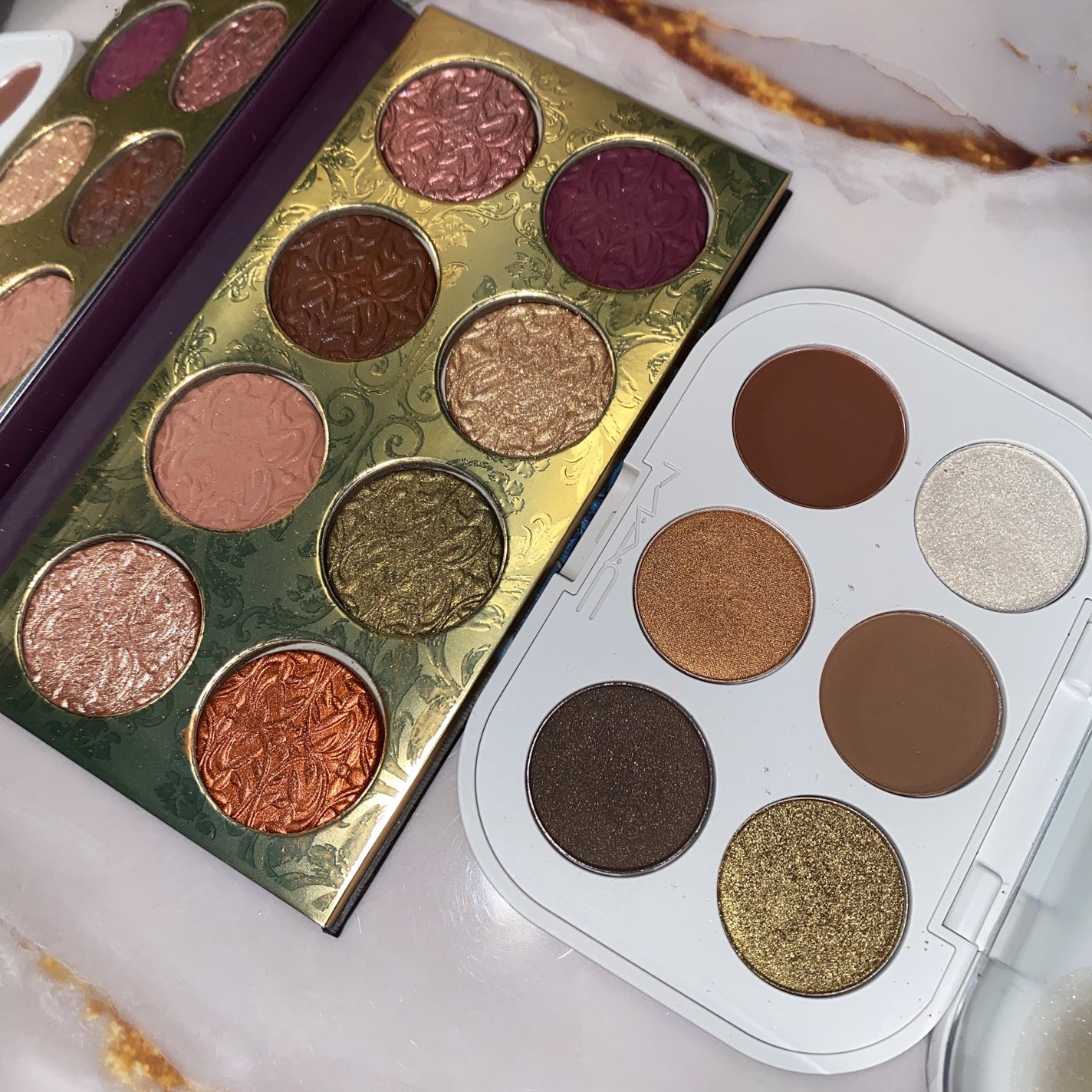 アイシャドウ × 8 テンプティング フェイト/M・A・C/アイシャドウパレットを使ったクチコミ(5枚目)