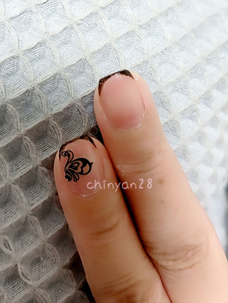 カラフルネイルズ/キャンメイク/マニキュアを使ったクチコミ(2枚目)