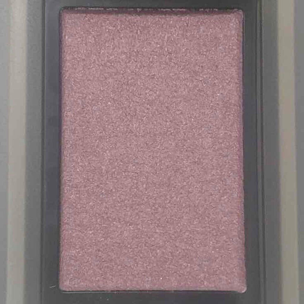 セルヴォーク ヴォランタリー アイズ/Celvoke/単色アイシャドウを使ったクチコミ(2枚目)