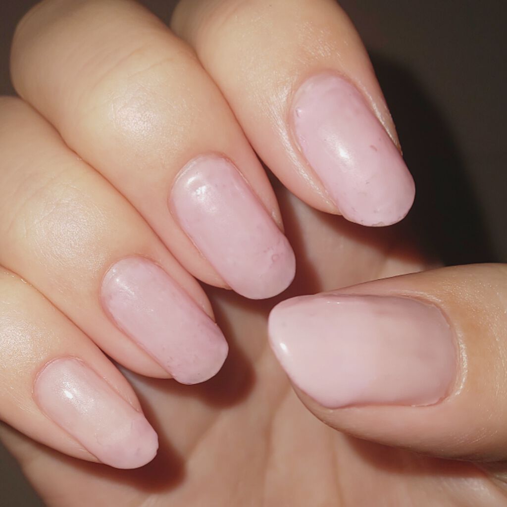 毒いちご⿴⿻⿸ on LIPS 「お久しぶりです!!最近バイトを週5日入っていたのでくたくたで💦..」(1枚目)