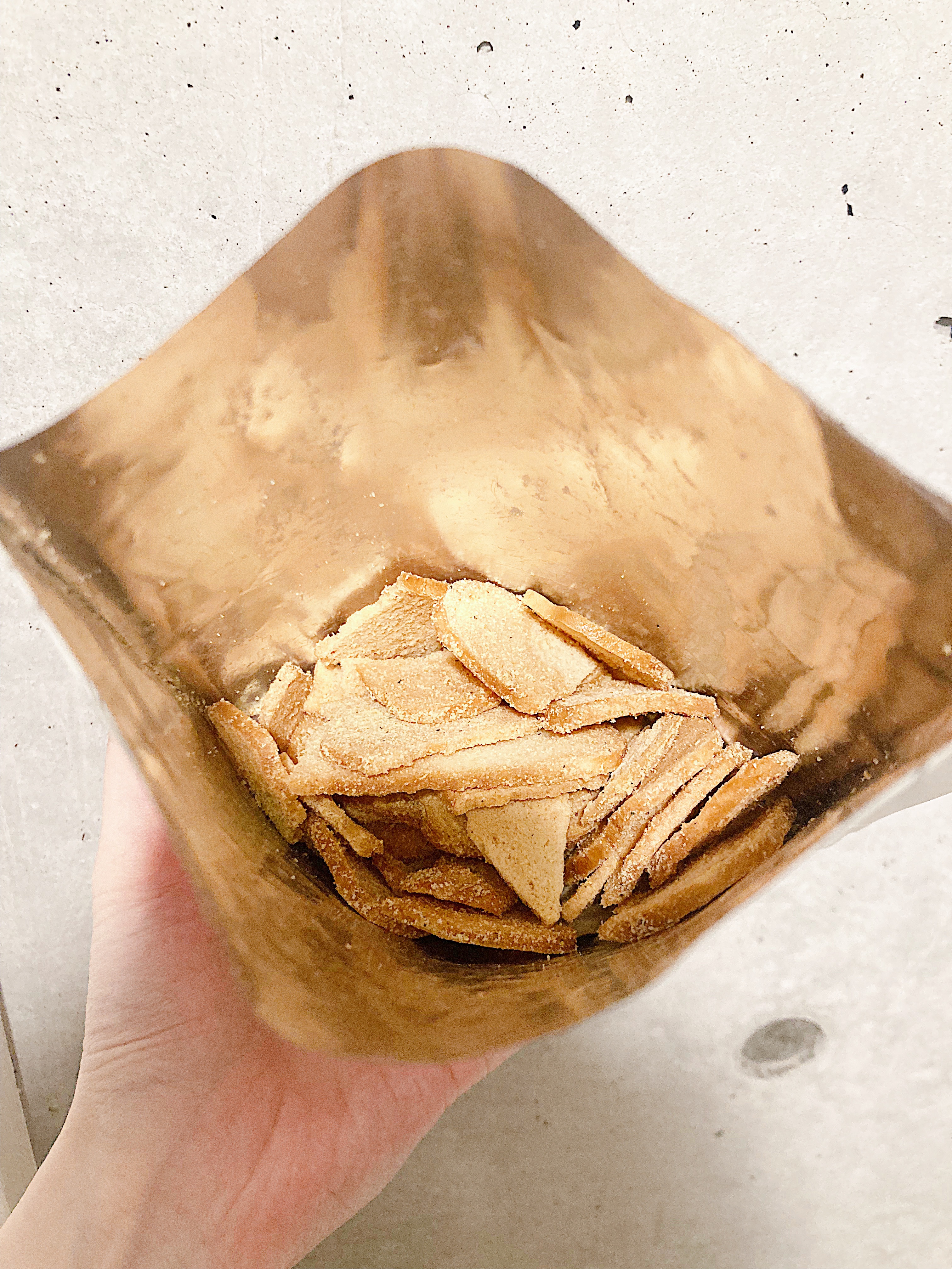 ベーグルチップ チョコシナモン/Delight project/食品を使ったクチコミ（3枚目）