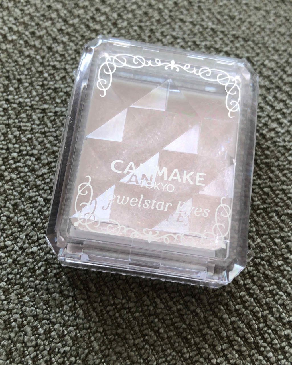 ジュエルスターアイズ/キャンメイク/ジェル・クリームアイシャドウを使ったクチコミ(1枚目)