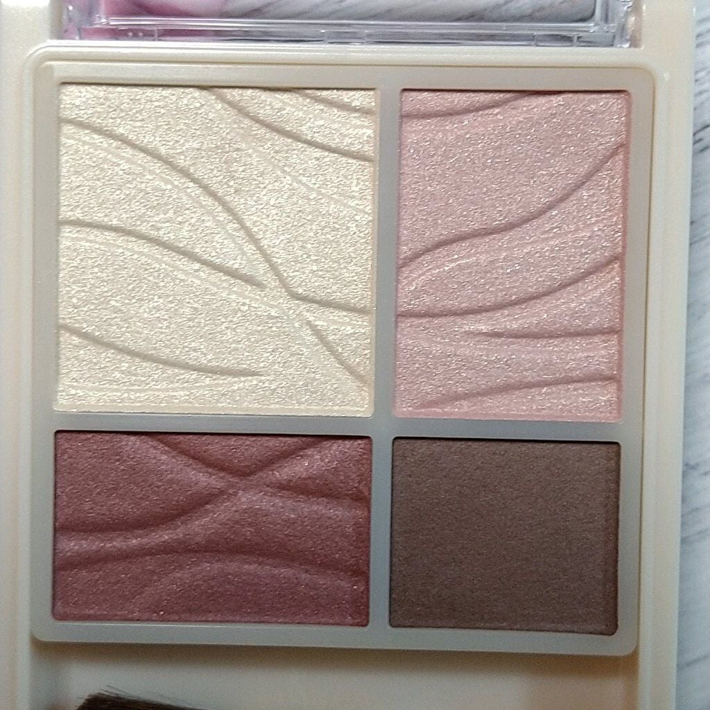 エアリータッチシャドウ/CEZANNE/アイシャドウパレットを使ったクチコミ(3枚目)
