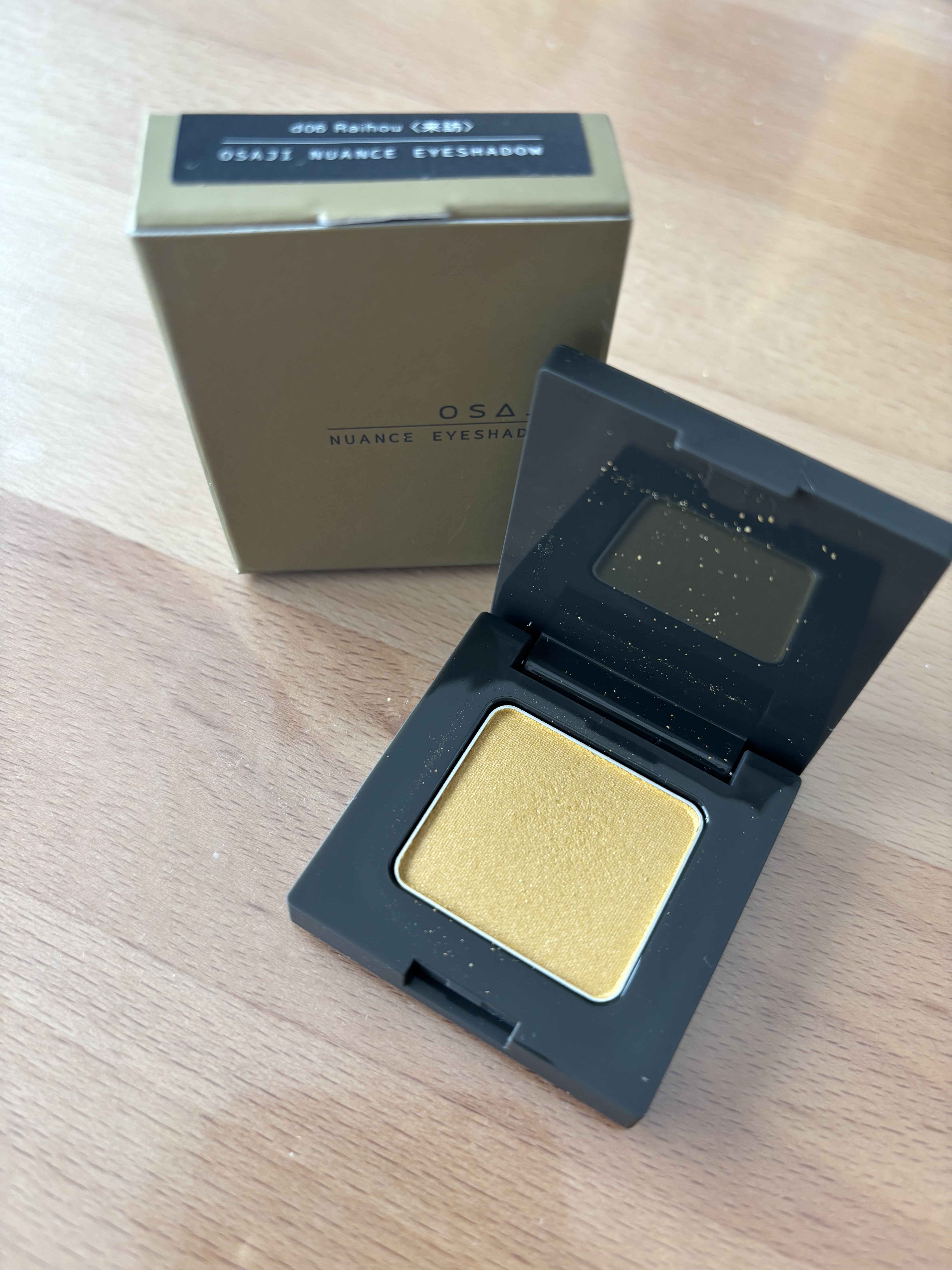 ニュアンス アイシャドウ/OSAJI/単色アイシャドウを使ったクチコミ（1枚目）