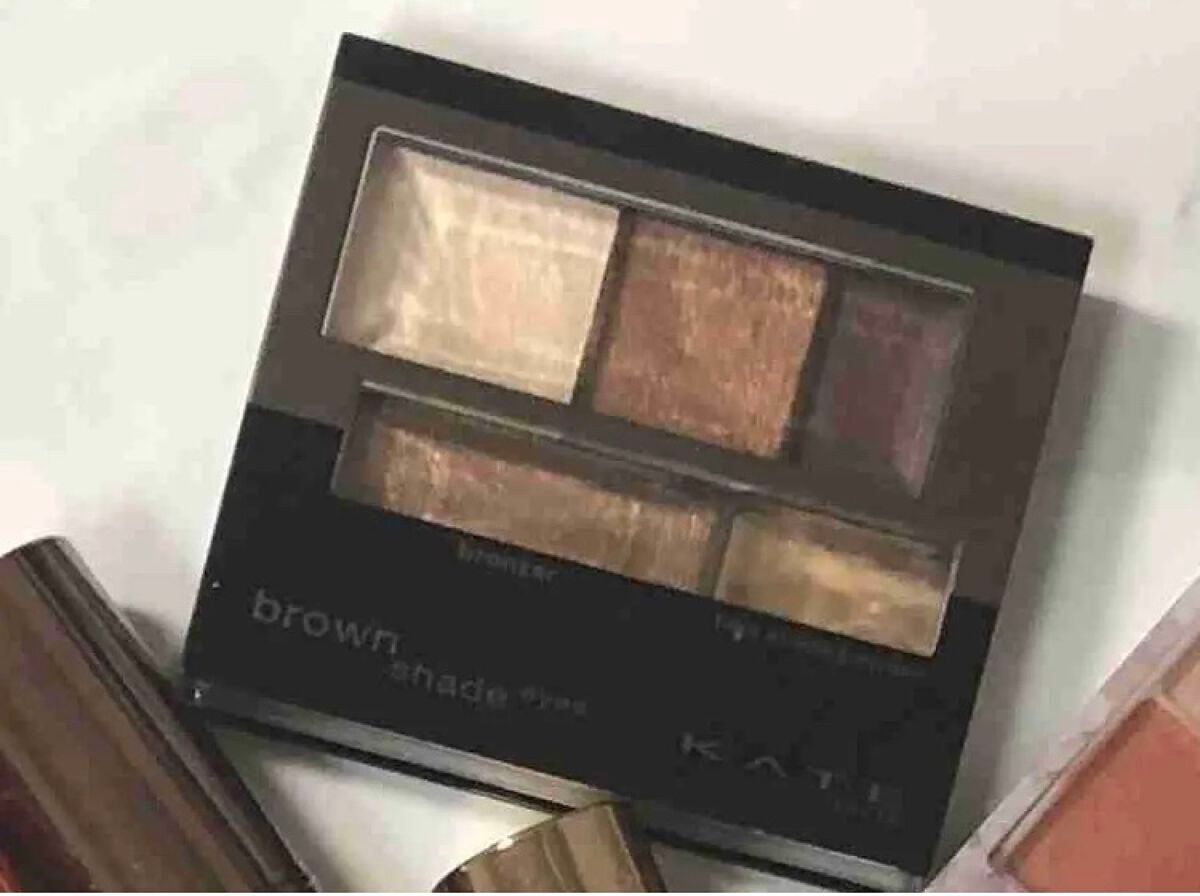 ブラウンシェードアイズN/KATE/アイシャドウパレットを使ったクチコミ(2枚目)