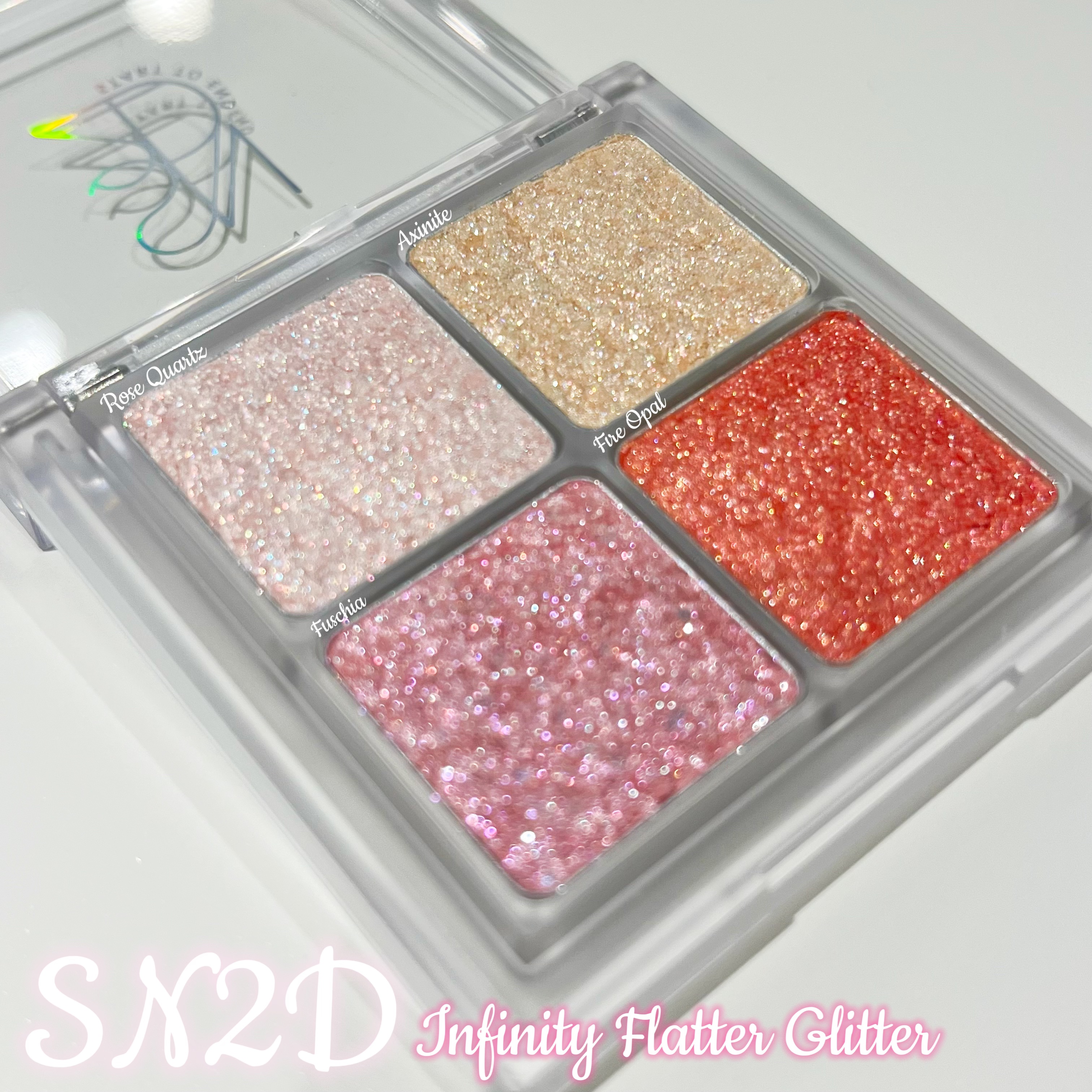 インフィニティフラターグリッター 1 オーロラ/S2ND/マルチパレットを使ったクチコミ（2枚目）