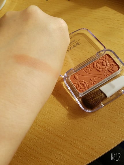 【旧品】マシュマロフィニッシュパウダー/キャンメイク/プレストパウダーを使ったクチコミ(4枚目)