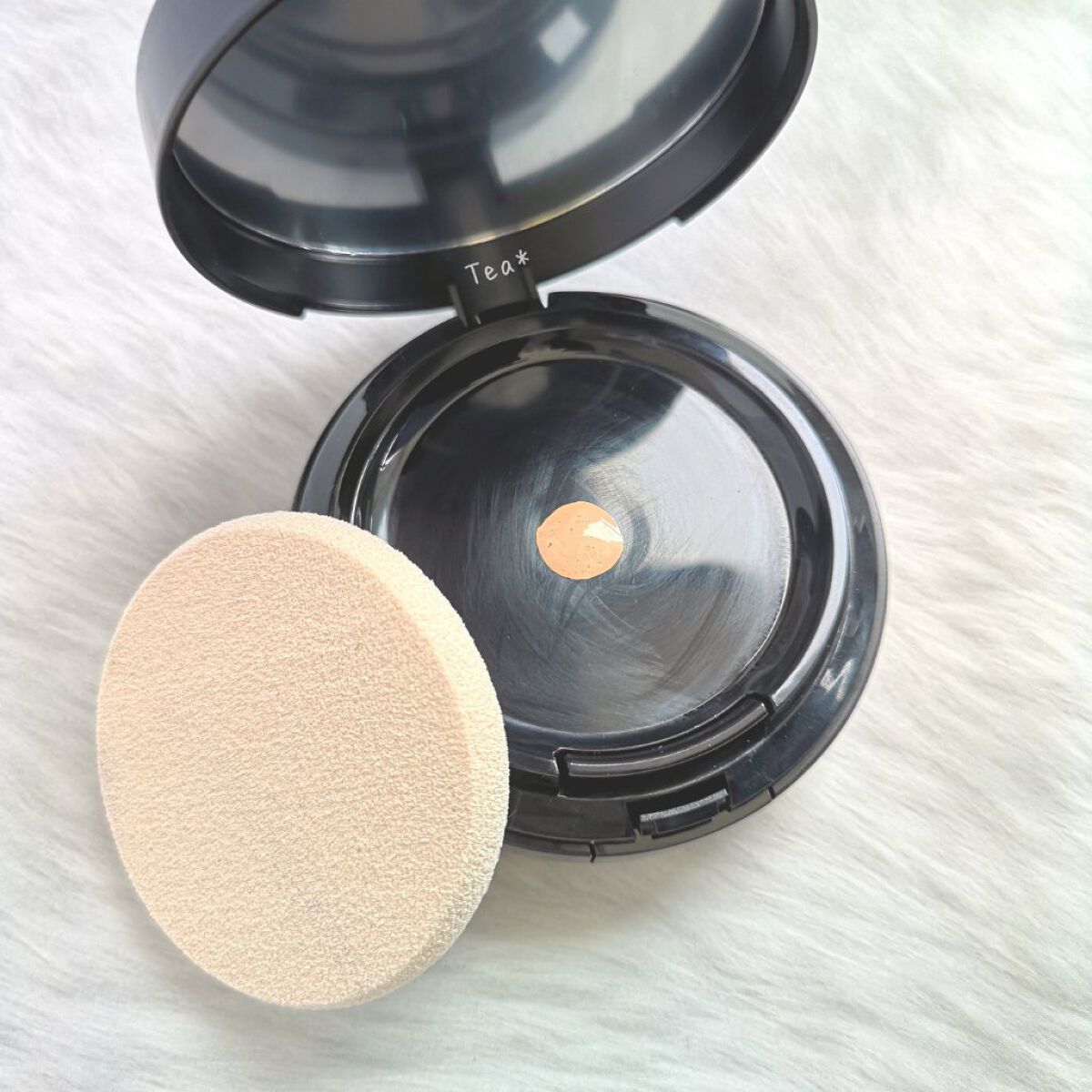 ミネラルリキッドリー ファンデーション SPF22 PA++/MiMC/リキッドファンデーションを使ったクチコミ(2枚目)