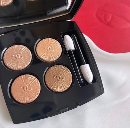 レ キャトル オンブル/CHANEL/アイシャドウパレットを使ったクチコミ(2枚目)