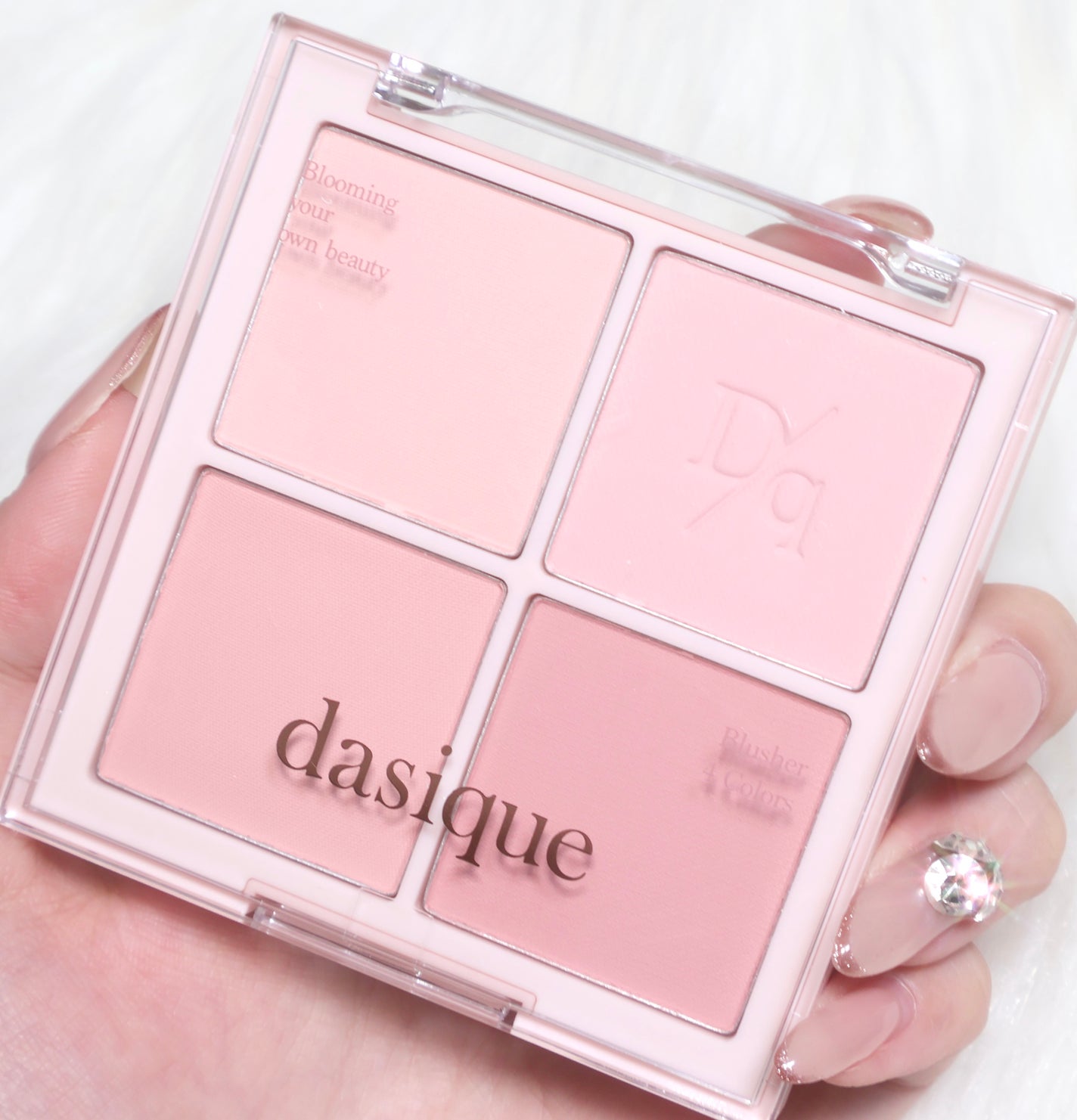 ブレンディングムードチーク/dasique/パウダーチークを使ったクチコミ(1枚目)