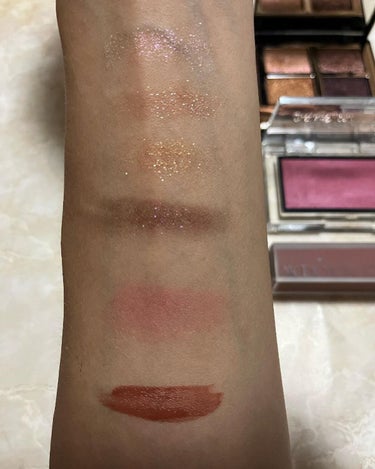 Luxury palette of pops/Charlotte Tilbury/パウダーアイシャドウを使ったクチコミ（2枚目）