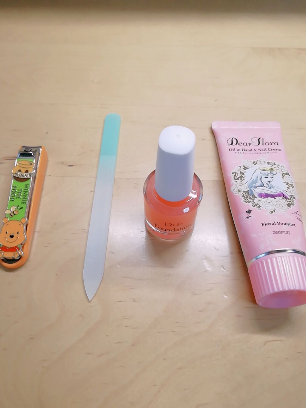 ディアフローラ オイルイン ハンド&ネイルクリーム フローラルブーケ/マンダム/ハンドクリームを使ったクチコミ(2枚目)