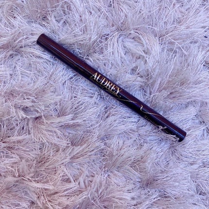 オードリーコレクション スターアイライナー/I&M ナチュラルコスメティック/リキッドアイライナーを使ったクチコミ(6枚目)