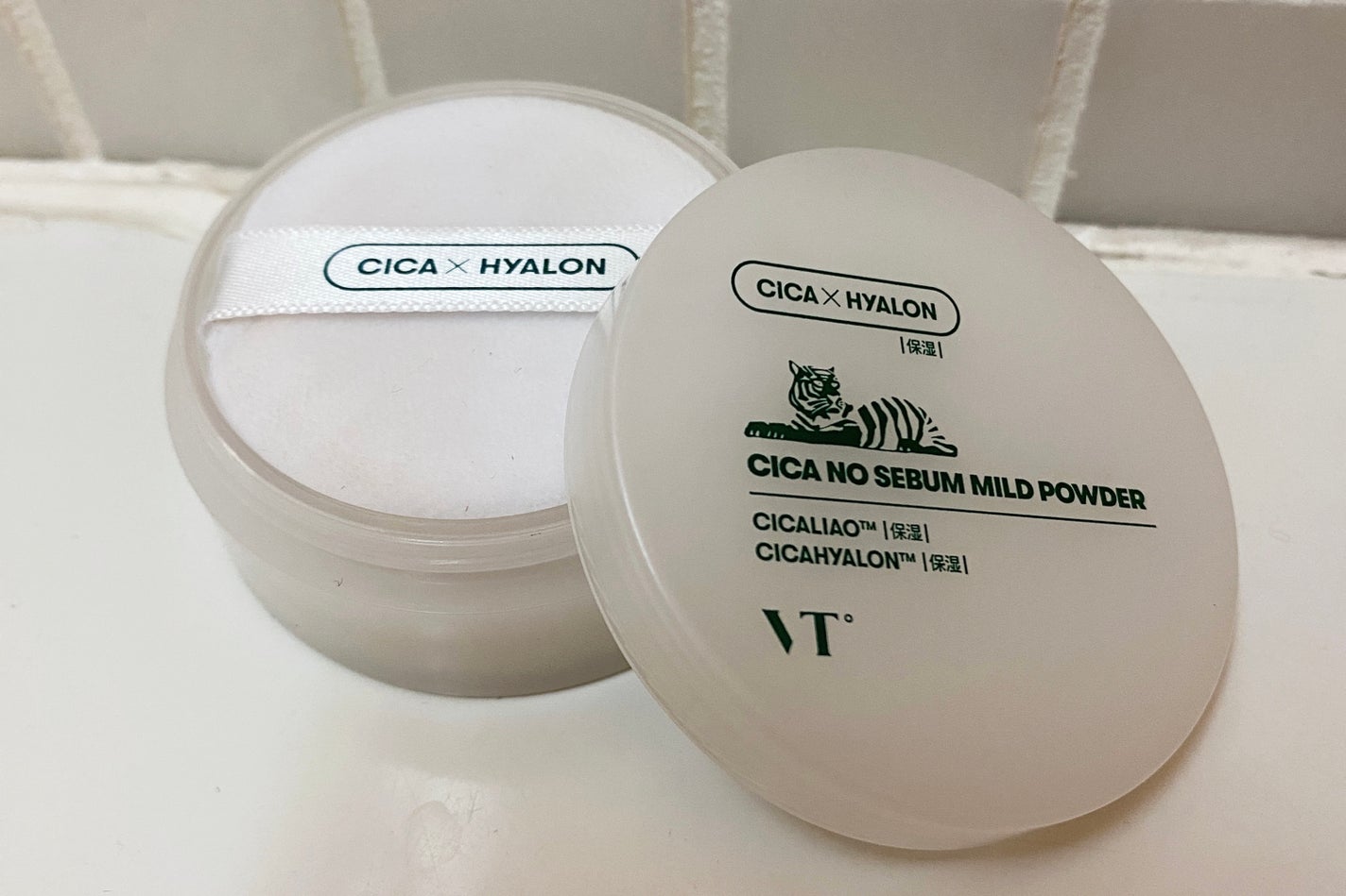 CICA ノーセバム マイルドパウダー/VT/ルースパウダーを使ったクチコミ(1枚目)