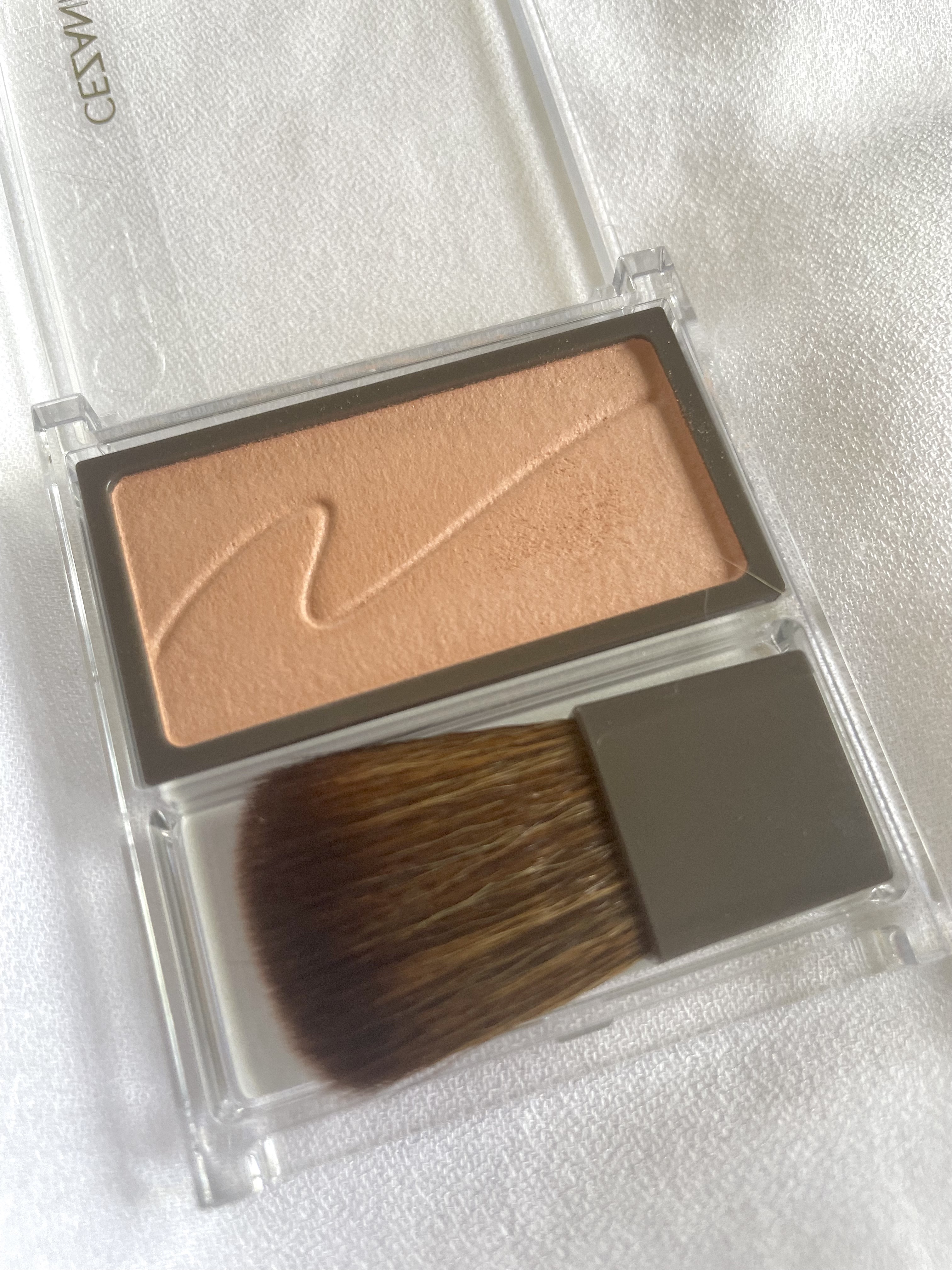 チークブラッシュ/CEZANNE/パウダーチークを使ったクチコミ（1枚目）