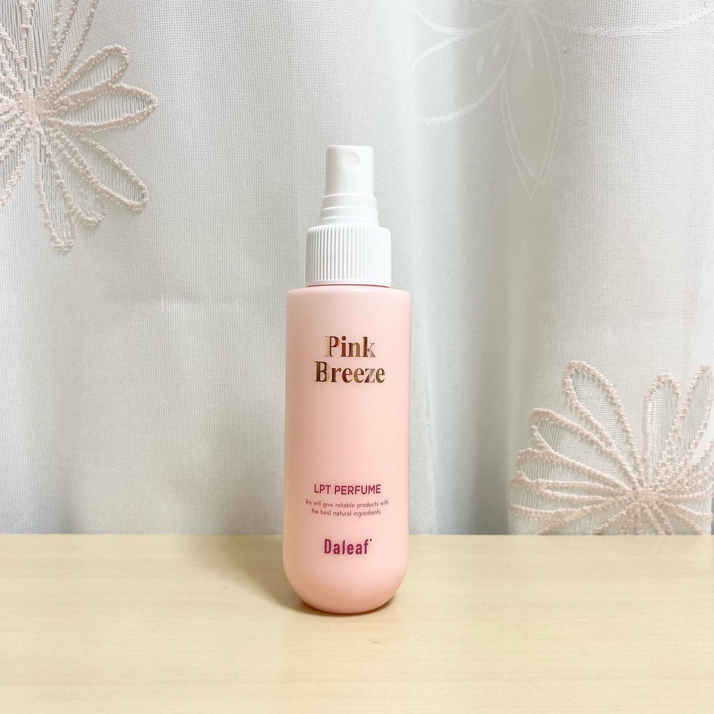 パフュームヘアパックインミスト Pink Breeze/Daleaf/アウトバストリートメントを使ったクチコミ（1枚目）