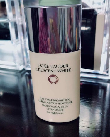 クレッセント ホワイト UV プロテクター/ESTEE LAUDER/日焼け止め・UVケアを使ったクチコミ（1枚目）