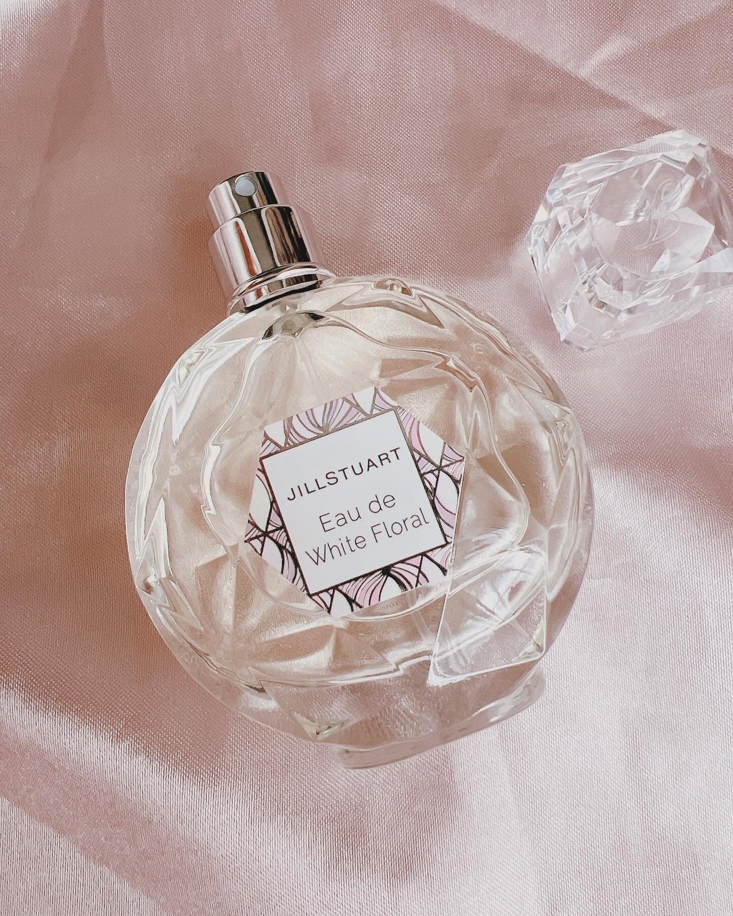 ジルスチュアート オード ホワイトフローラル/JILL STUART/香水(レディース)を使ったクチコミ(4枚目)