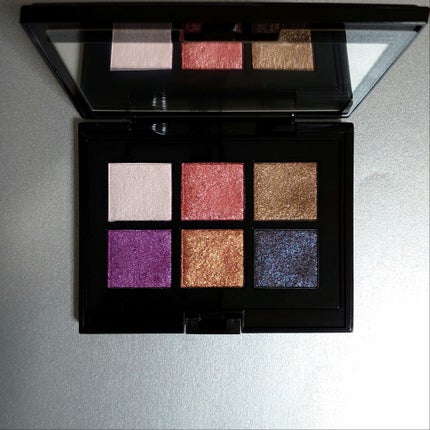 ホリデー アディクション “イリディセント ユーフォリア”/ADDICTION/メイクアップキットを使ったクチコミ(1枚目)