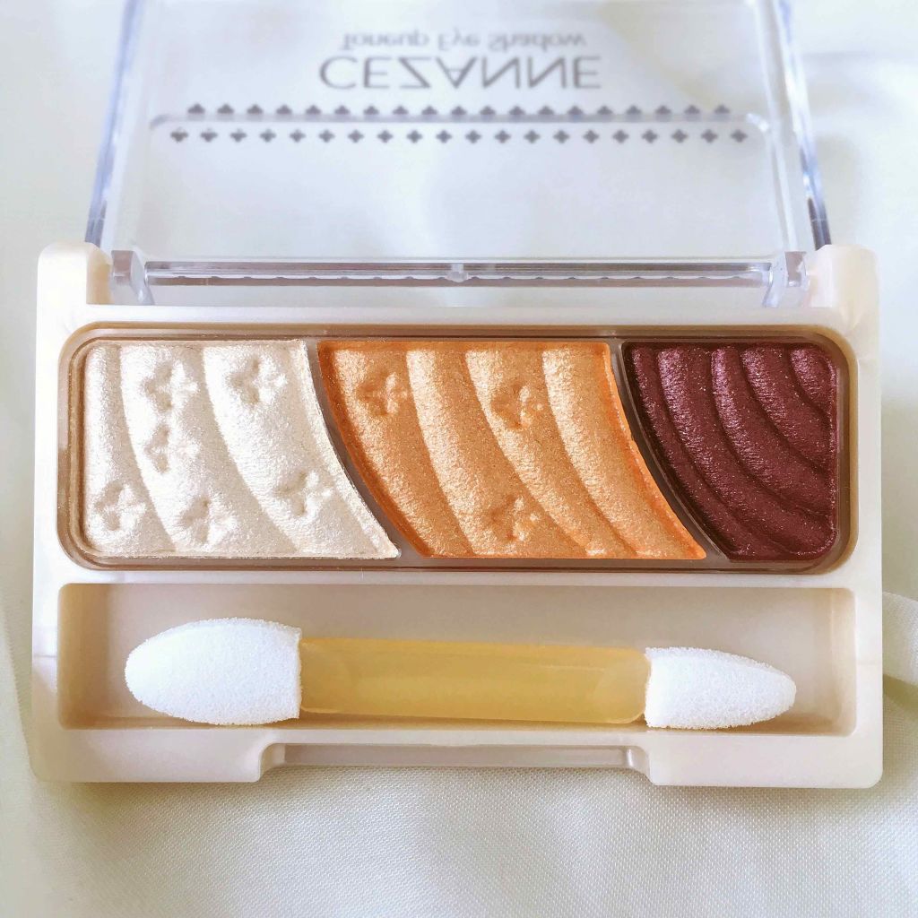 トーンアップアイシャドウ/CEZANNE/アイシャドウパレットを使ったクチコミ(3枚目)