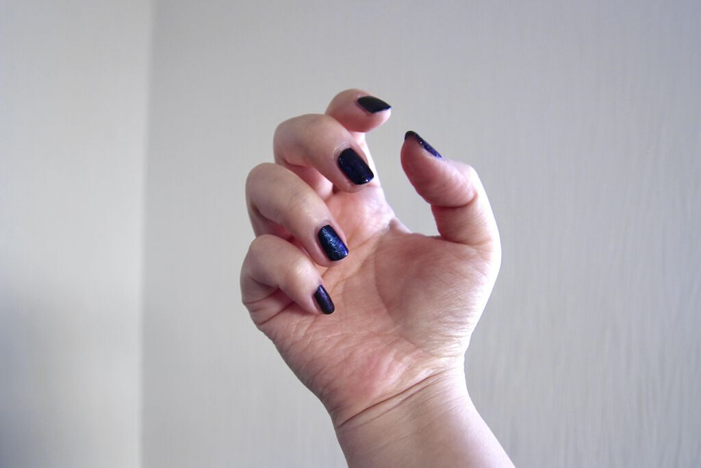 ネイルホリック Glamour Glitter/ネイルホリック/マニキュアを使ったクチコミ（3枚目）