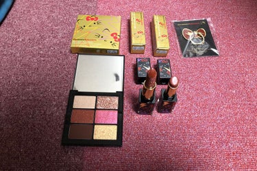 ルージュ アンリミテッド ラッカーシャイン ジンジャーブラッシュ（限定）/shu uemura/口紅を使ったクチコミ（2枚目）