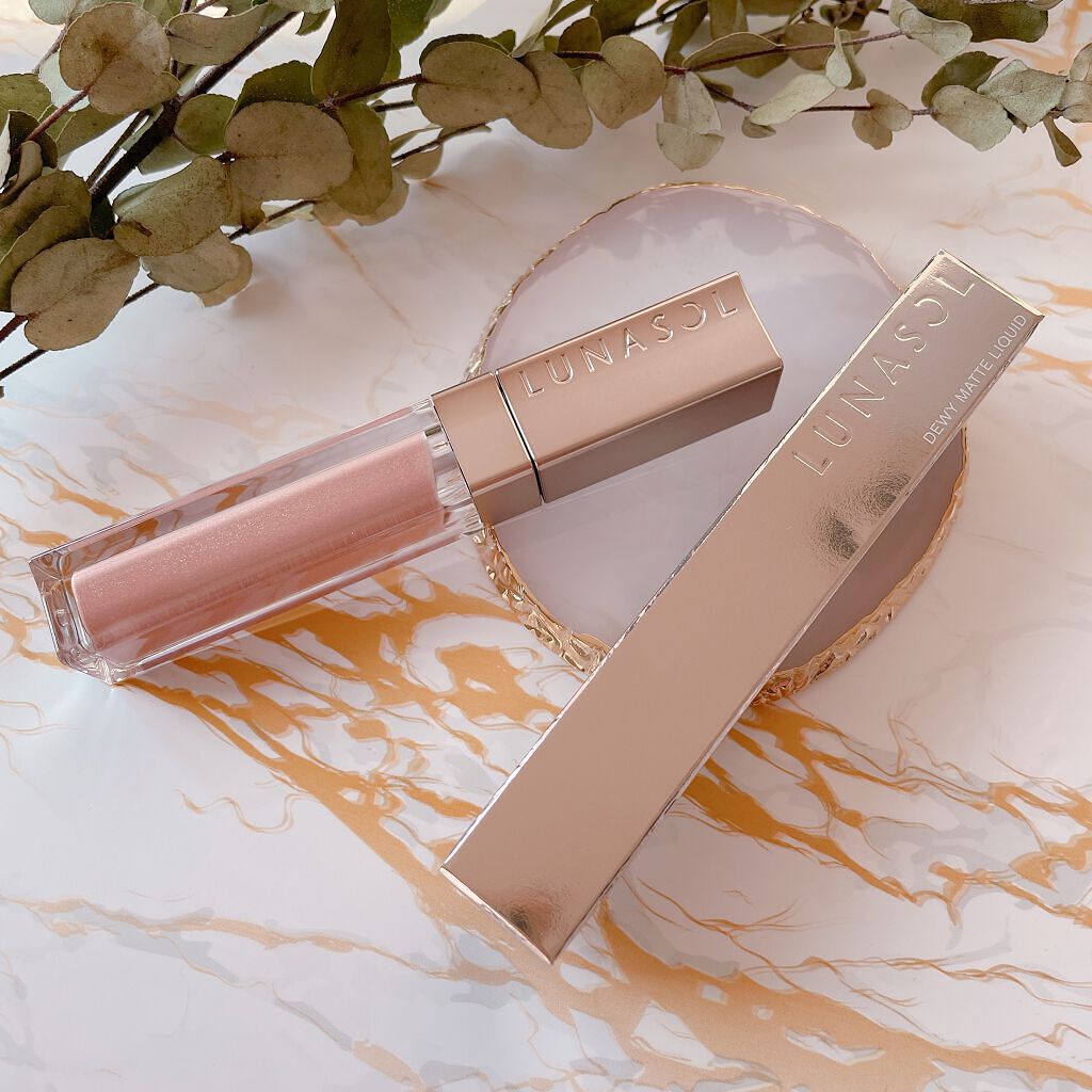 デューイマットリクイド EX06 Sandy Crochet（限定）/LUNASOL/口紅を使ったクチコミ（1枚目）