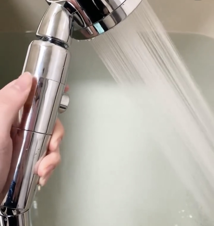 コモレビ フレイユ ファインバブルシャワーヘッド/アクアビュル/その他を使ったクチコミ（2枚目）