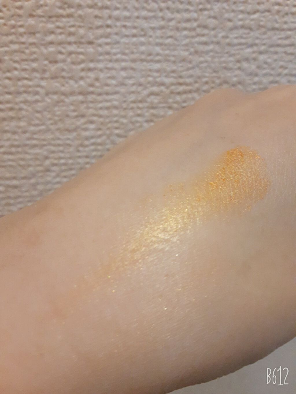 UR GLAM　POWDER EYESHADOW/U R GLAM/単色アイシャドウを使ったクチコミ（3枚目）