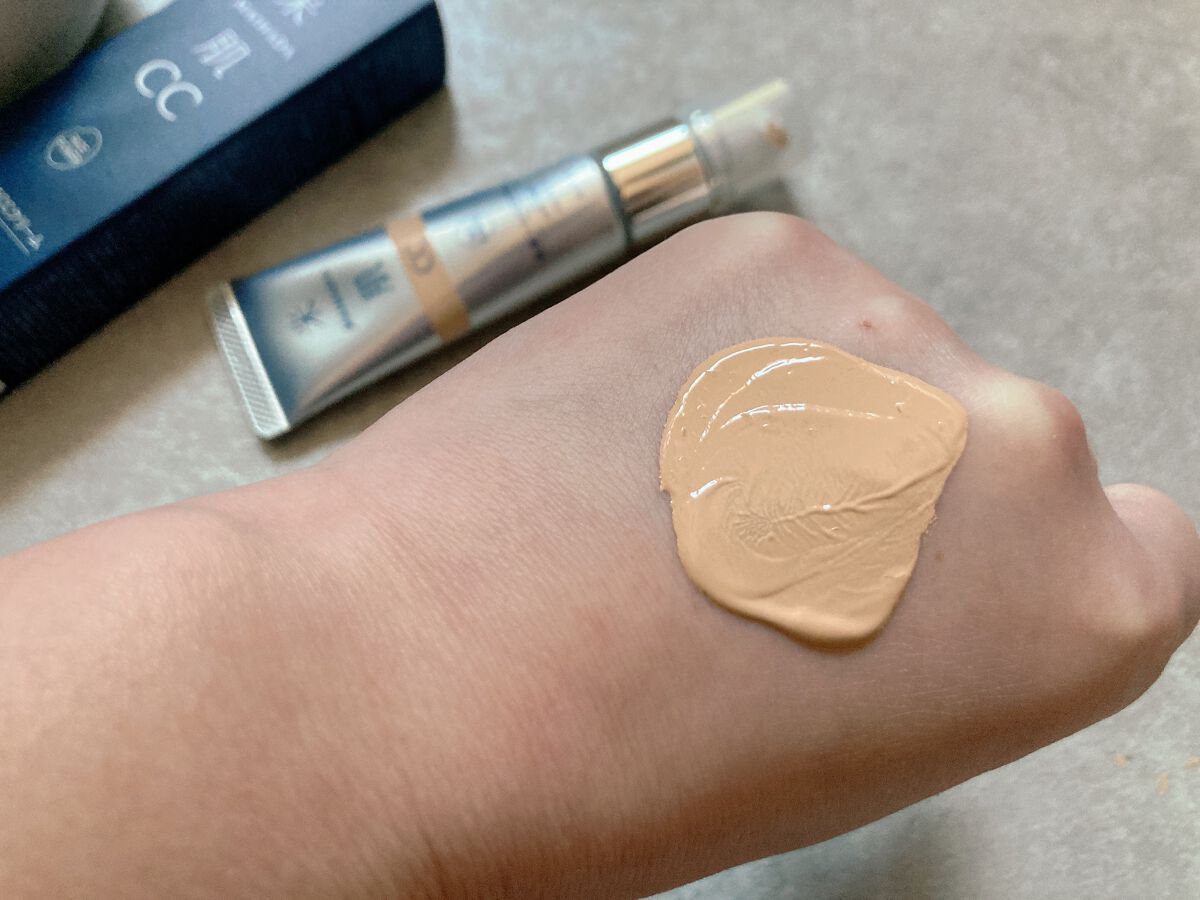 肌潤 マルチCCクリーム/米肌/CCクリームを使ったクチコミ(5枚目)