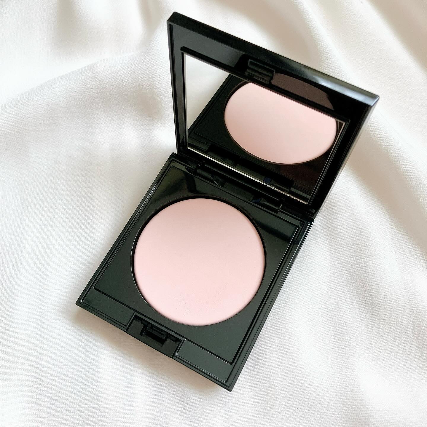 アディクション スキンリフレクト セッティングパウダー 002 Translucent Pink/ADDICTION/プレストパウダーを使ったクチコミ（2枚目）