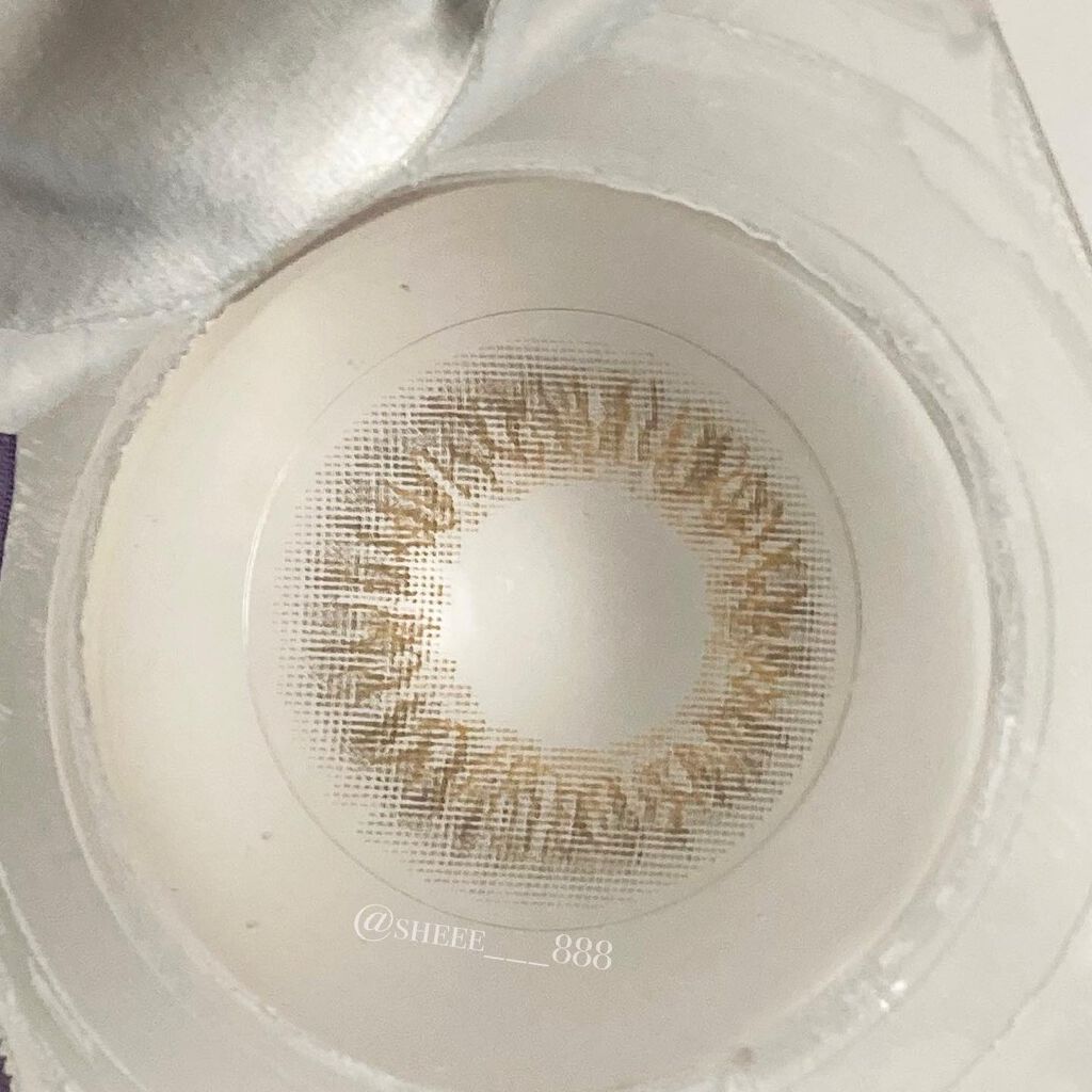 カラーマジョリティー/カラーマジョリティー/カラーコンタクトレンズを使ったクチコミ(3枚目)