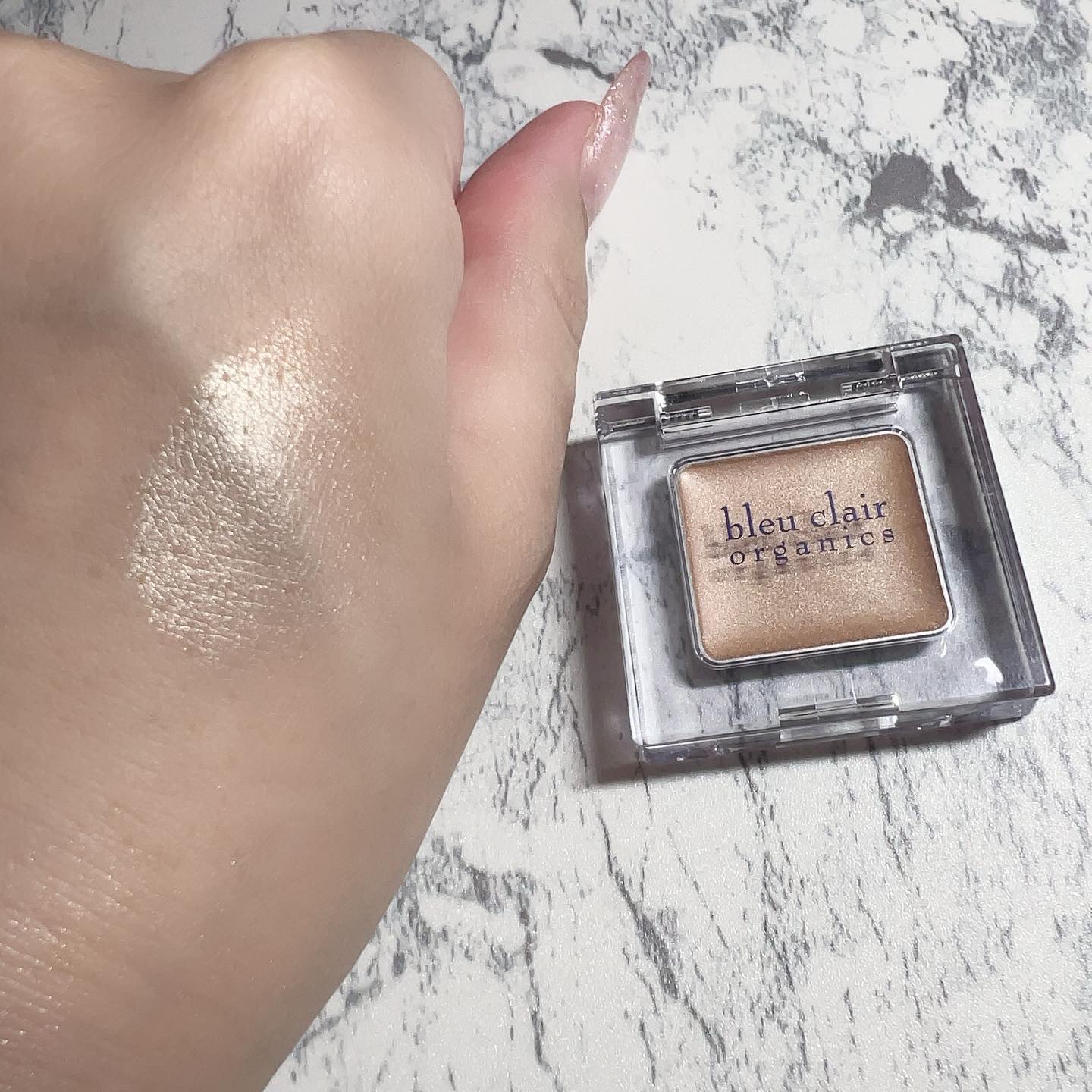 オーガニックアイカラークリーム/ブルークレール/ジェル・クリームアイシャドウを使ったクチコミ（2枚目）