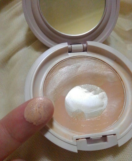 カラーステイ プレスト パウダー N 880 フィニッシングパウダー/REVLON/プレストパウダーを使ったクチコミ(3枚目)