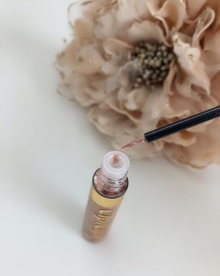 グリッターイルミネーションライナー/CipiCipi/リキッドアイライナーを使ったクチコミ(2枚目)