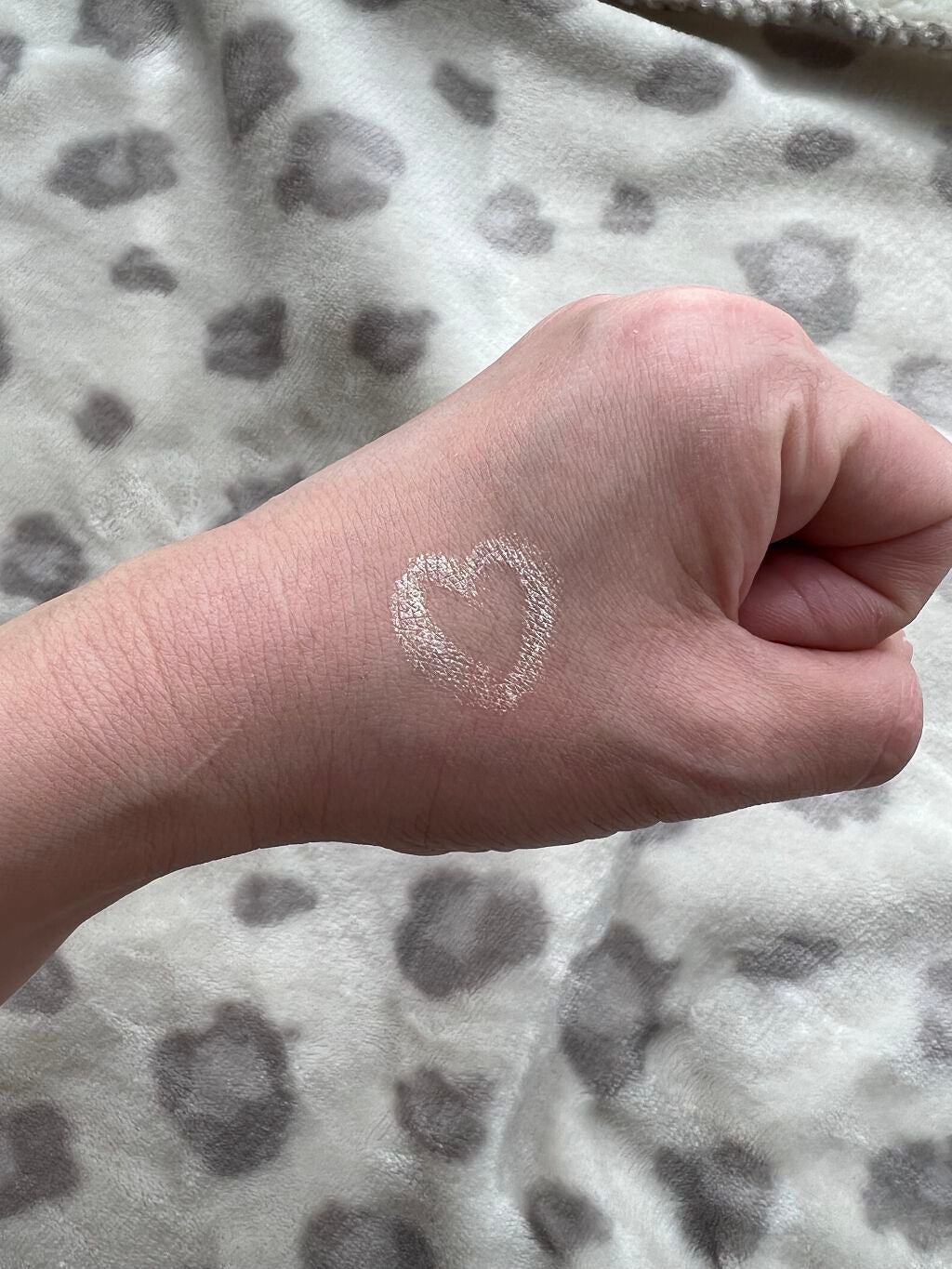 アイムスティックシャドウシマー/i’m meme/スティックアイシャドウを使ったクチコミ(2枚目)